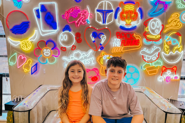 discover-downtown-eureka-springs-family-activity