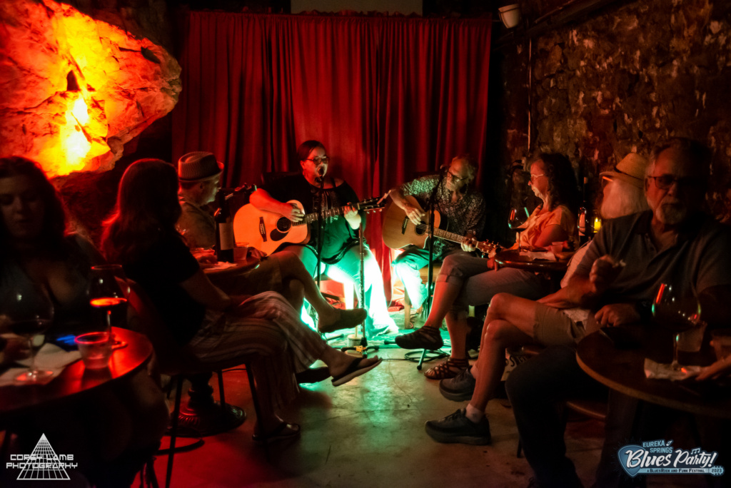 Cave Wine Tasting - Exclusive Sip and Song